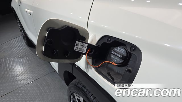 KG Mobility (SsangYong) Torres Gasoline 1.5 4WD T7 2023 — фото 30