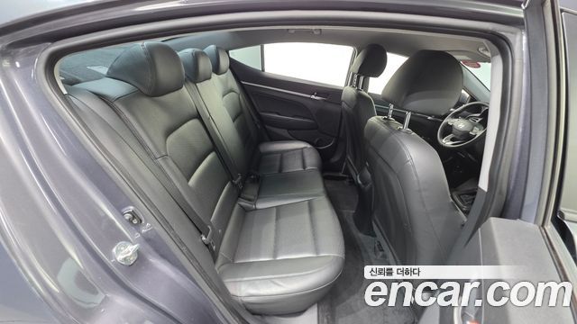 Hyundai Avante (AD) 1.6 Style 2019 — фото 18