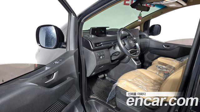 Hyundai Staria L3.5 Tourer 9-Seater Modern 2025 — фото 10
