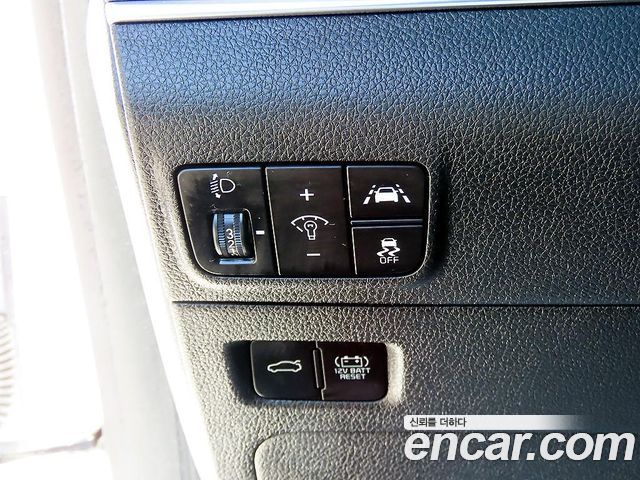 Kia K5 Hybrid (III) Noblesse 2021 — фото 16