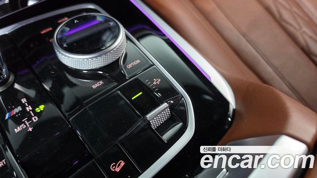 BMW X7 (G07) M50i 6STR 2021 — фото 16
