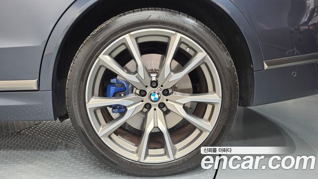 BMW X7 (G07) M50i 6STR 2021 — фото 21