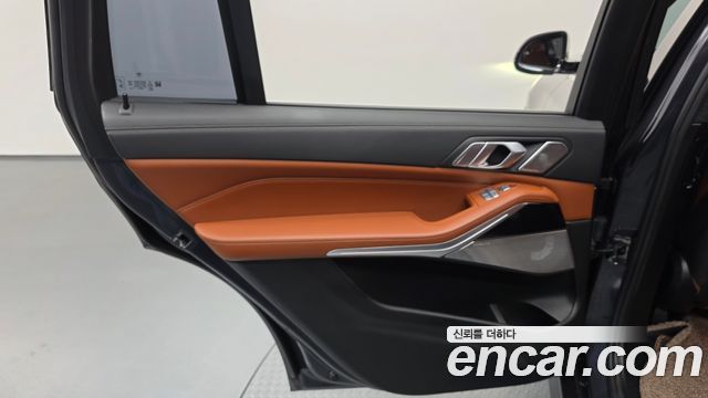 BMW X7 (G07) M50i 6STR 2021 — фото 25