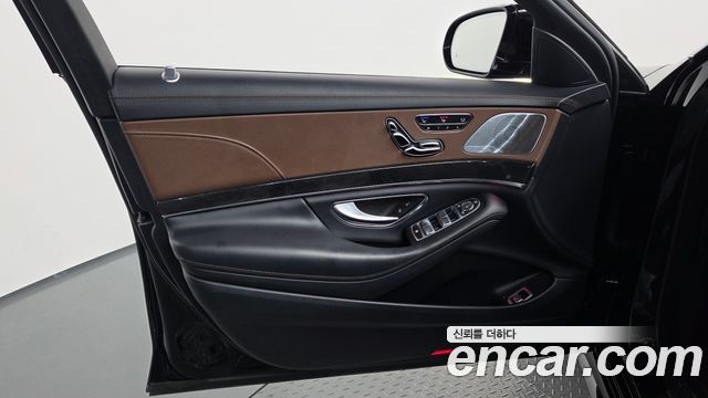 Mercedes-Benz S-Class (W222) S350 d 4MATIC 2018 — фото 24