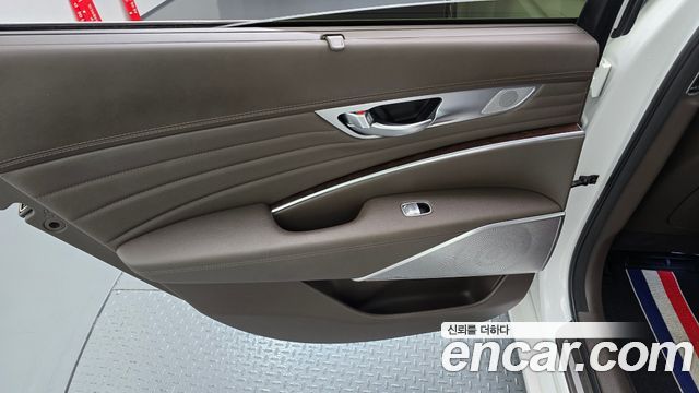 Kia K9 3.8 GDI AWD PlatinumⅢ 2020 — фото 25