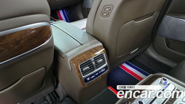 Kia K9 3.8 GDI AWD PlatinumⅢ 2020 — фото 31