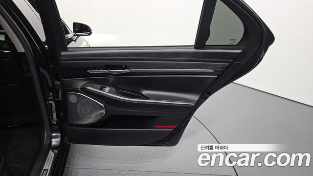 Genesis EQ900 5.0 GDI AWD Limousine Prestige 2016 — фото 25