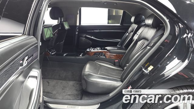 Genesis EQ900 5.0 GDI AWD Limousine Prestige 2016 — фото 26