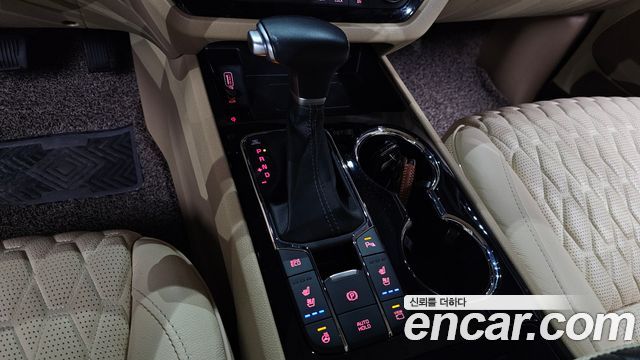 Kia Carnival Gasoline 9-seater Limousine(Special vehicle) 2020 — фото 9