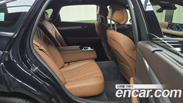 Genesis G80 (RG3) Gasoline 2.5 Turbo AWD 2023 — фото 11