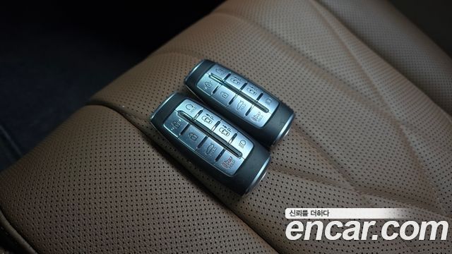 Genesis G80 (RG3) Gasoline 2.5 Turbo AWD 2023 — фото 19