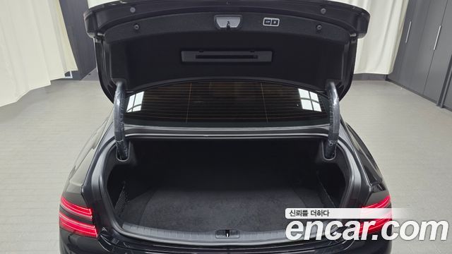 Genesis G80 (RG3) Gasoline 2.5 Turbo AWD 2023 — фото 31