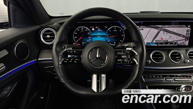 Mercedes-Benz E-Class (W213) E220d 4MATIC AMG Line 2021 — фото 13