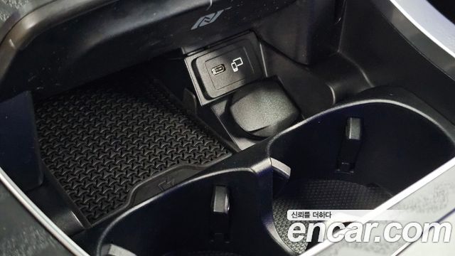 Mercedes-Benz E-Class (W213) E220d 4MATIC AMG Line 2021 — фото 35