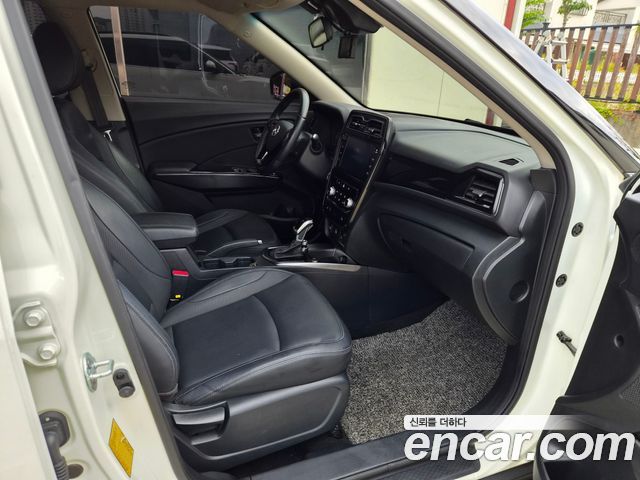 KG Mobility (SsangYong) Very New Tivoli Gasoline 1.5 2WD V3 2022 — фото 18