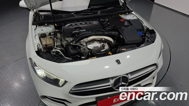 Mercedes-Benz A-Class (W177) AMG A35 4MATIC Sedan 2021 — фото 6