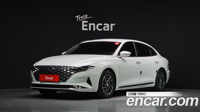 Hyundai Grandeur (IG) 3.0 LPi Rent Car Modern