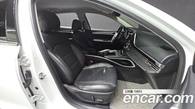 Hyundai Grandeur (IG) 3.0 LPi Rent Car Modern 2020 — фото 26