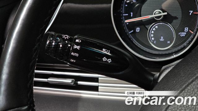 Hyundai Grandeur (IG) 3.0 LPi Rent Car Modern 2020 — фото 29