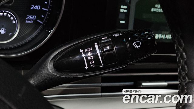 Hyundai Grandeur (IG) 3.0 LPi Rent Car Modern 2020 — фото 30