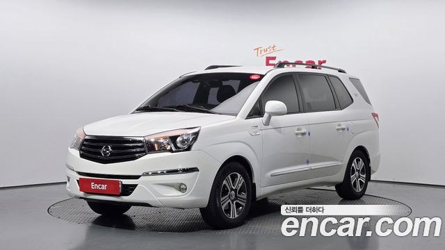 KG Mobility (SsangYong) Korando Turismo 4WD GT 11-seater 2014 — фото 1
