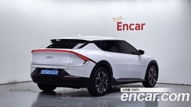 Kia EV6 Long Range Air 2022 — фото 2