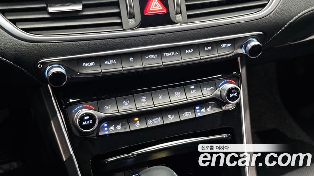 Hyundai Grandeur Hybrid (IG) Exclusive Special 2019 — фото 20