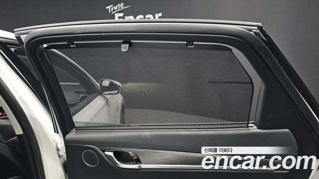 Hyundai Grandeur Hybrid (IG) Exclusive Special 2019 — фото 30