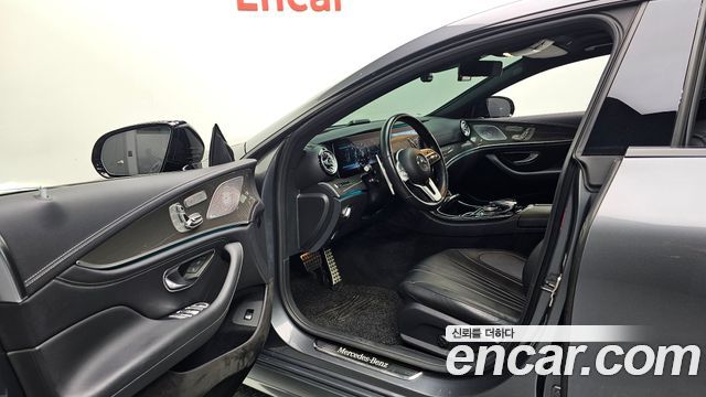 Mercedes-Benz CLS-Class (C257) CLS300d AMG Line 2019 — фото 10