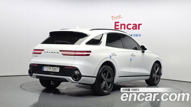 Genesis GV70 2.5T Gasoline 2WD 2023 — фото 2