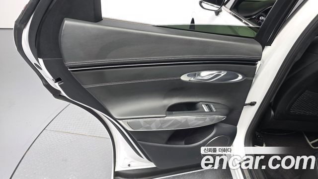 Genesis GV70 2.5T Gasoline 2WD 2023 — фото 25