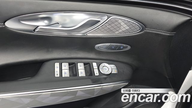 Genesis GV70 2.5T Gasoline 2WD 2023 — фото 28