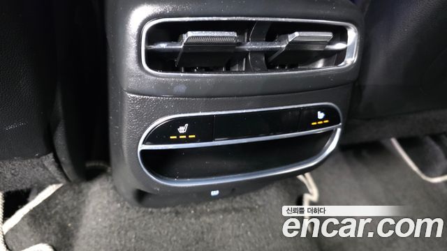 Genesis GV70 2.5T Gasoline 2WD 2023 — фото 30