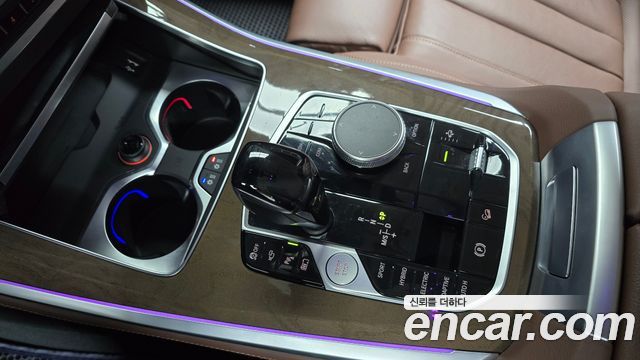 BMW X5 (G05) xDrive 45e xLine 2021 — фото 9