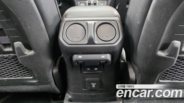 Jeep Wrangler (JL) 2.0 Rubicon Power Top 4Door 2019 — фото 19