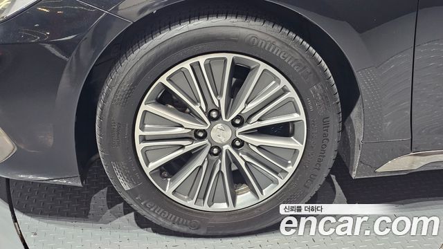 Hyundai Grandeur Hybrid (IG) Exclusive Special 2019 — фото 5