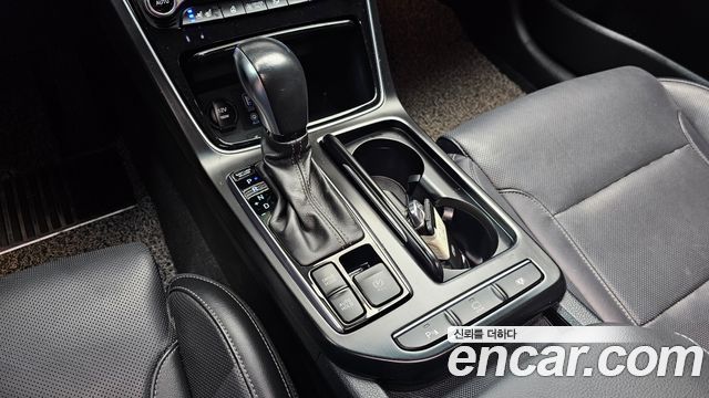 Hyundai Grandeur Hybrid (IG) Exclusive Special 2019 — фото 9