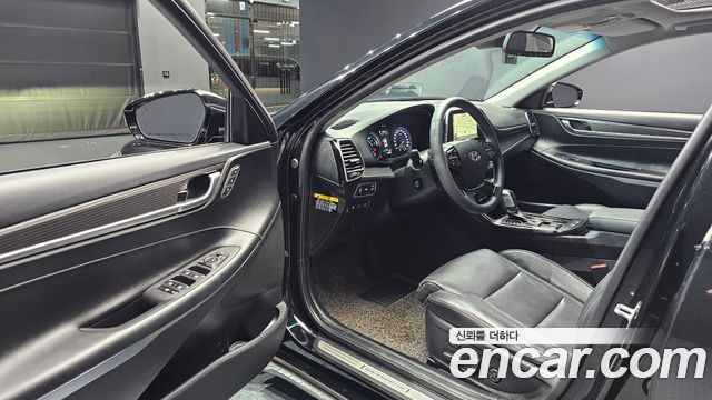 Hyundai Grandeur Hybrid (IG) Exclusive Special 2019 — фото 10