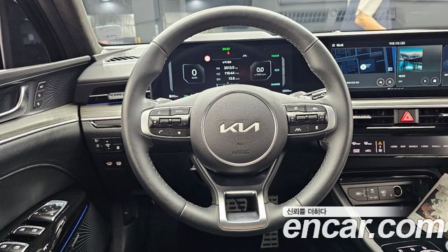 Kia K5 Hybrid (III) Signature 2026 — фото 13