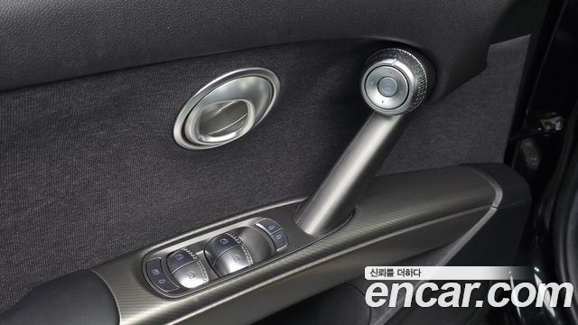 Genesis GV60 Standard 2022 — фото 17