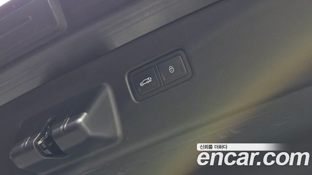 Genesis GV60 Standard 2022 — фото 20