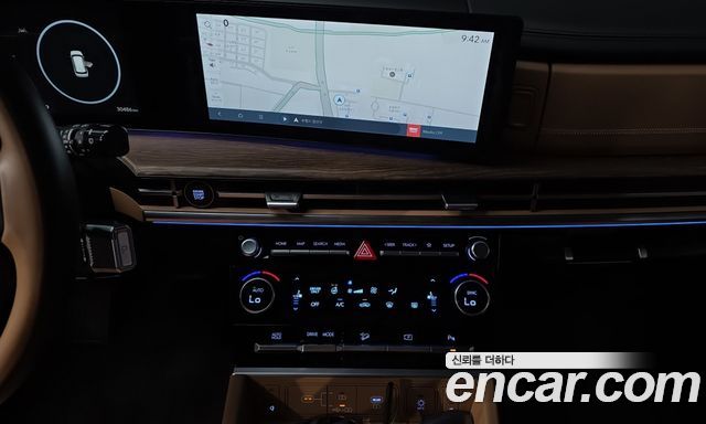 Hyundai Santa Fe (MX5) HEV 1.6 2WD Calligraphy 2024 — фото 13