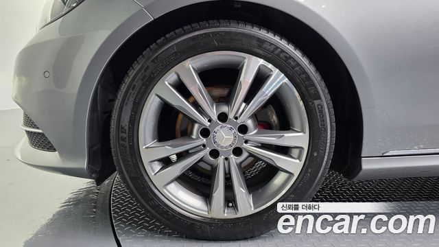 Mercedes-Benz E-Class (W212) E220 Bluetec Avantgarde 2015 — фото 5