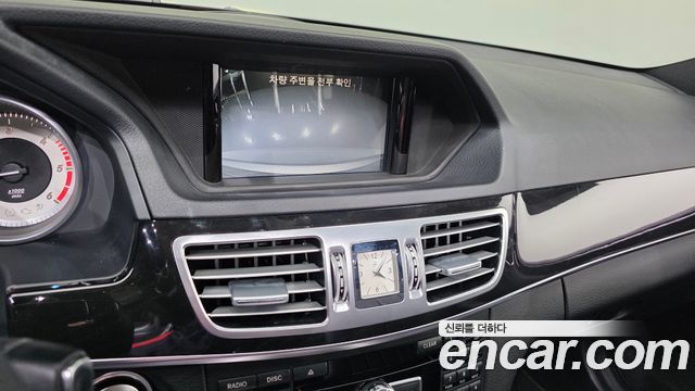 Mercedes-Benz E-Class (W212) E220 Bluetec Avantgarde 2015 — фото 15
