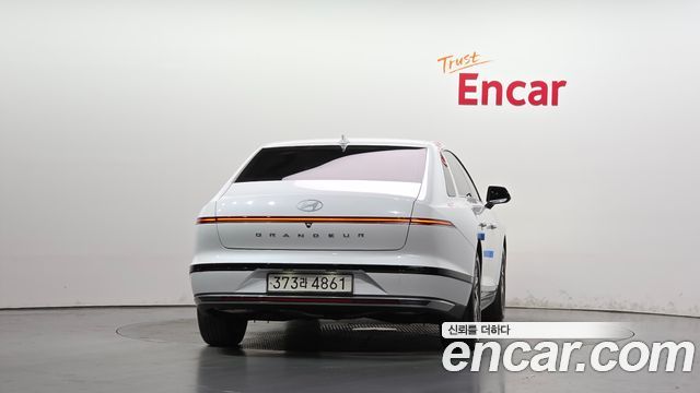 Hyundai Grandeur (GN7) 2,5 Gasoline 2WD Premium 2023 — фото 4