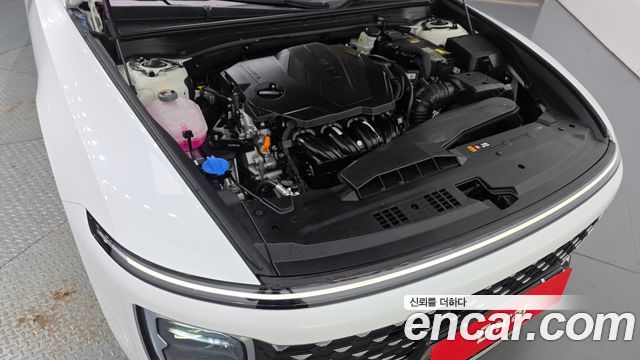 Hyundai Grandeur (GN7) 2,5 Gasoline 2WD Premium 2023 — фото 6