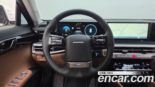 Hyundai Grandeur (GN7) 2,5 Gasoline 2WD Premium 2023 — фото 15