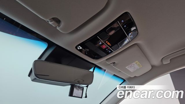 Hyundai Grandeur (GN7) 2,5 Gasoline 2WD Premium 2023 — фото 20