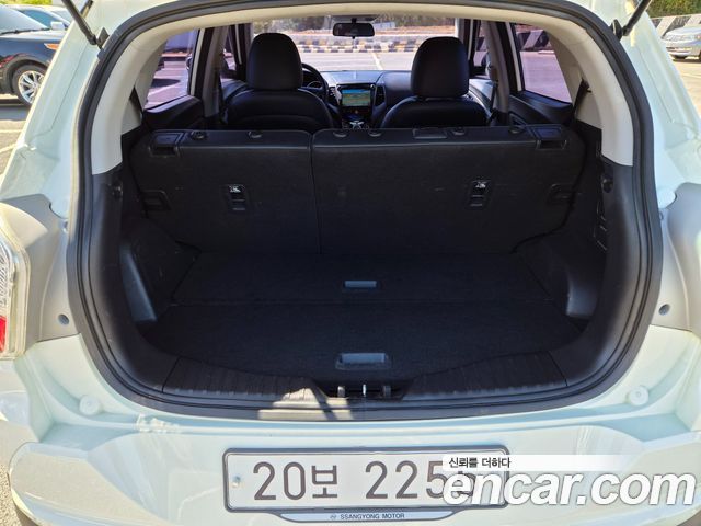 KG Mobility (SsangYong) Tivoli LX 2WD HI-DLX 2017 — фото 19