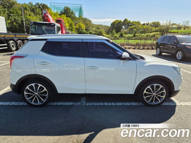 KG Mobility (SsangYong) Tivoli LX 2WD HI-DLX 2017 — фото 21